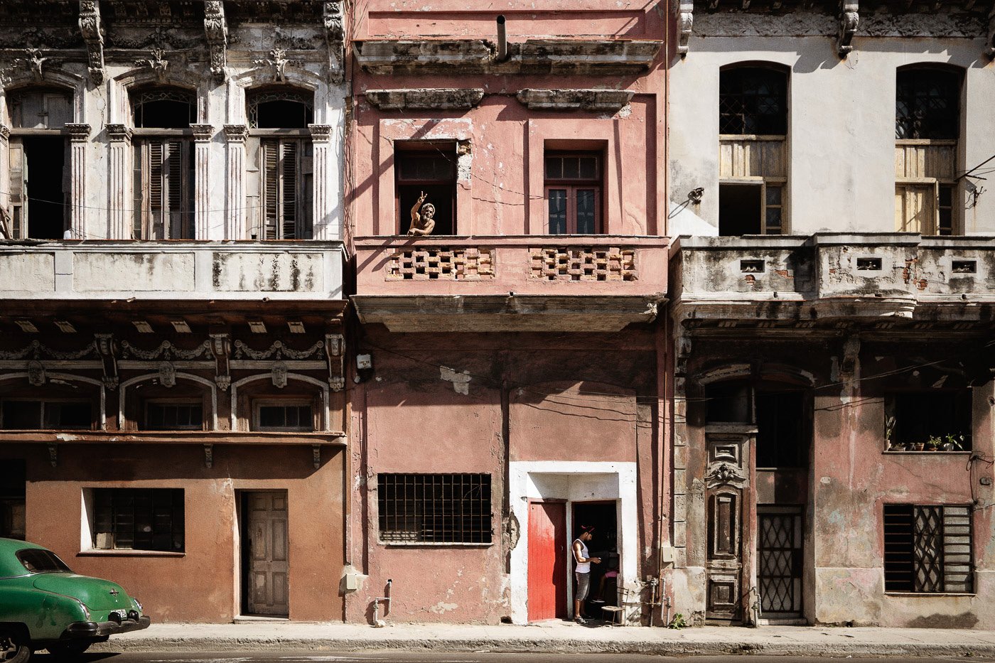 Malte Grüner’s “Viva La Cuba” Captures Cuba’s Old World Charm