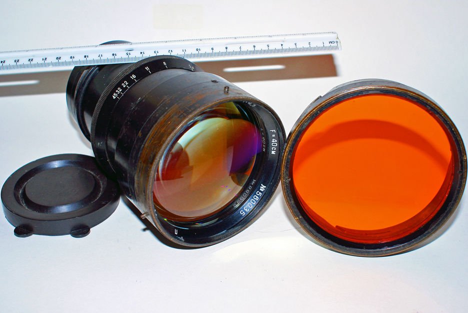 This Mysterious and Rare 400mm Military Lens is Yours for $99,995