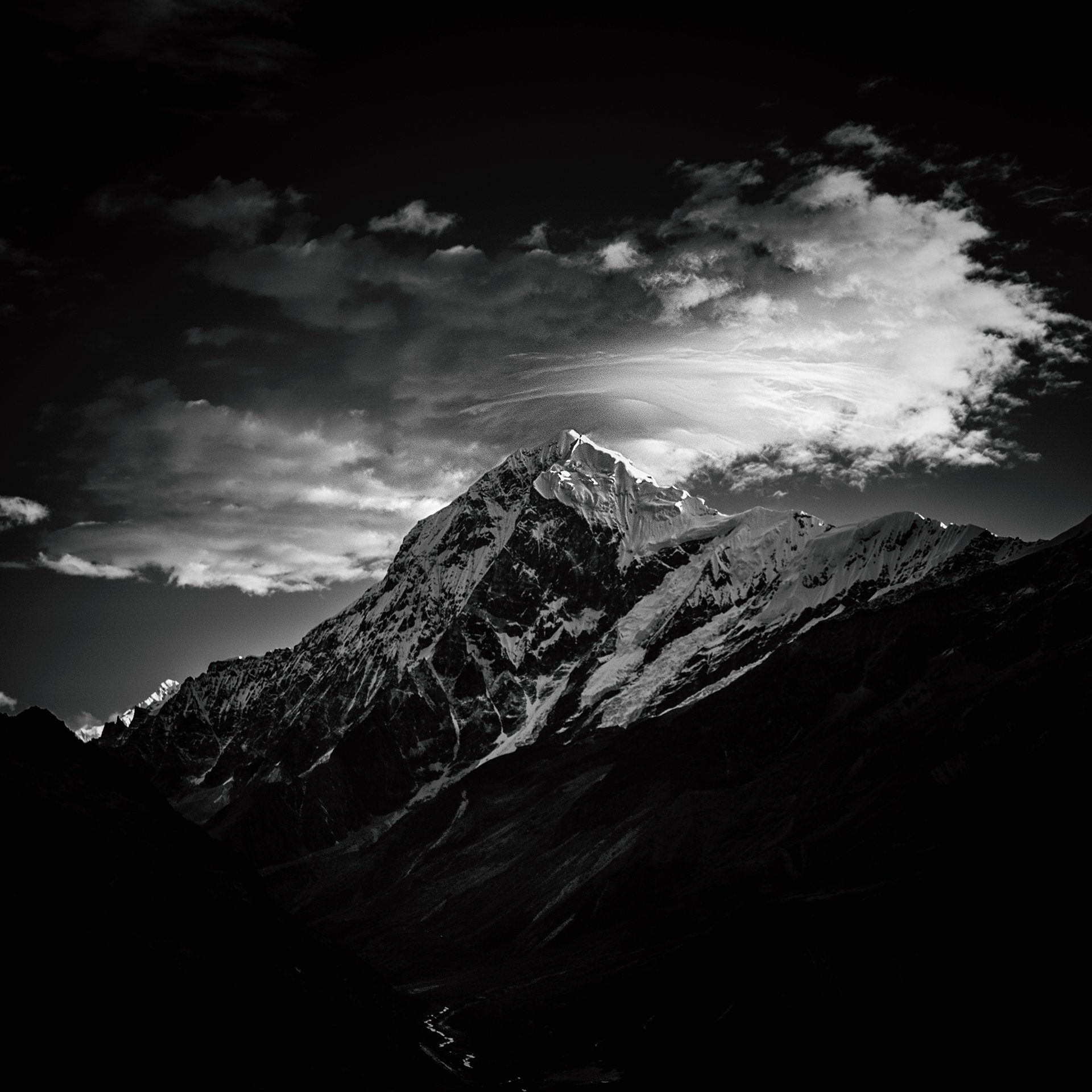 Jayanta Roy's Himalayan Odyssey Is a Hypnotic Black and White Landscape Photo Series