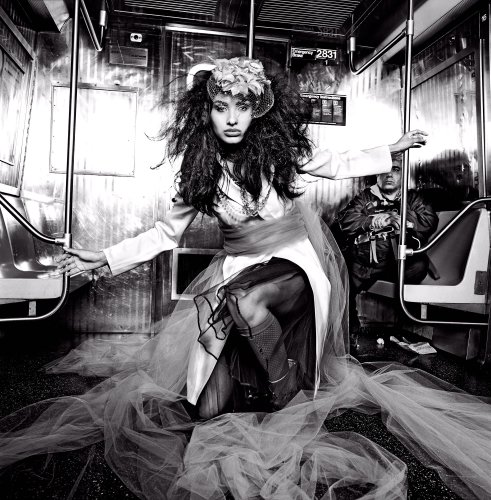 The Stories Behind These Beautiful Photographs from the NYC Subway System