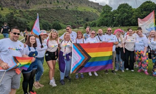 Edinburgh Zoo Praised For Response To Homophobic Backlash Over Pride ...