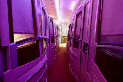 Double Beds on a Low-Cost Carrier: Singapore’s First Class Suites (Flying as Norwegian Premium) on Hi Fly’s A380
