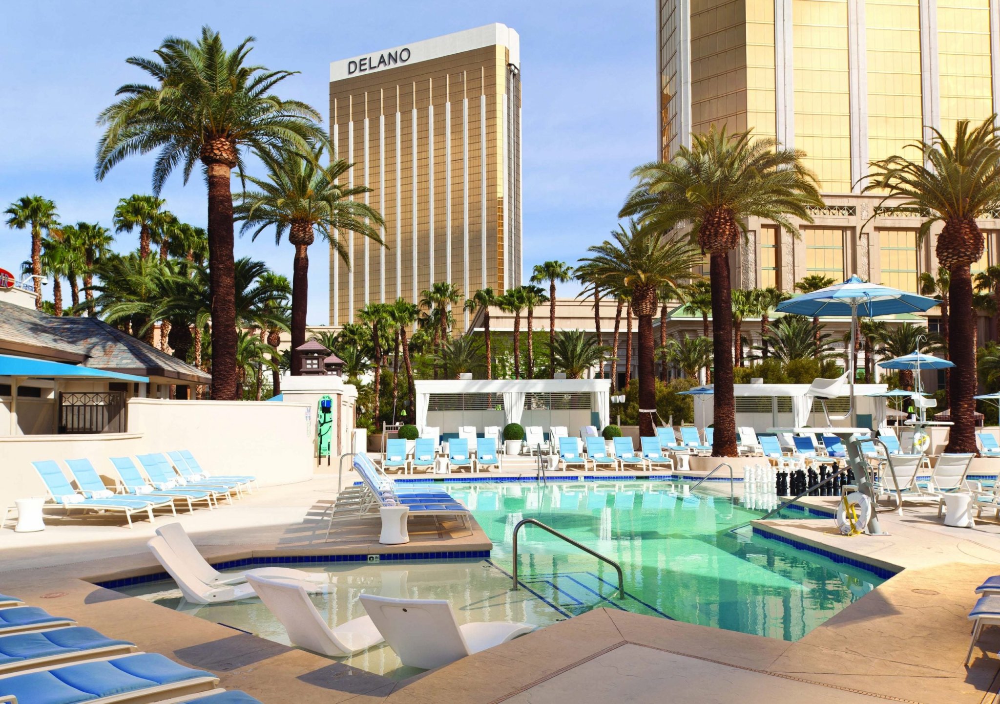 From Hawaii To Vegas: A Closer Look At Some of Our Favorite U.S. Hotels - cover