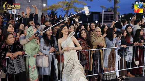 Pakistani Celebrities Partying In Canada Are Being Attacked For 