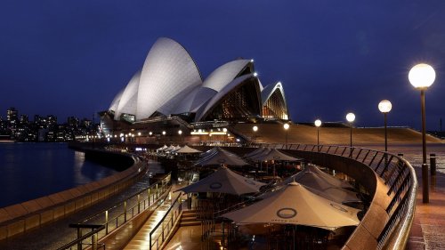 How Australia screwed up and went from Covid success to another pandemic crisis country