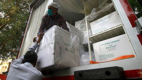 Modi govt allotted 2.12 crore vaccines for 1-15 May, states & hospitals bought 2 crore more