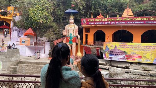 Not all Hindu temples in Uttarakhand are free. But are they for tourists or pilgrims?