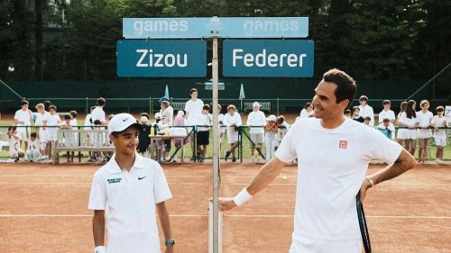 Roger Federer Honours His 'Pinky Promise' By Surprising Young Fan Zizou
