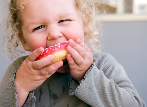 Keep Goodies With Added Sugar Away From Toddlers: Experts Explain Why