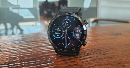 Honor’s New MagicWatch 2 Is Stiff Competition to Fitbit Versa