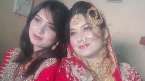 Two Pakistani Sisters Shot Dead in Honour Killing Case; 6 of Their Family Held