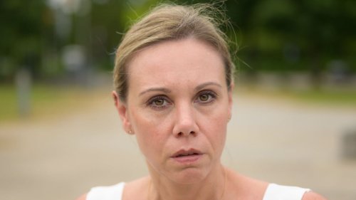 Sister-in-Law Uninvited From Wedding After She Takes Feud With Mother Too Far