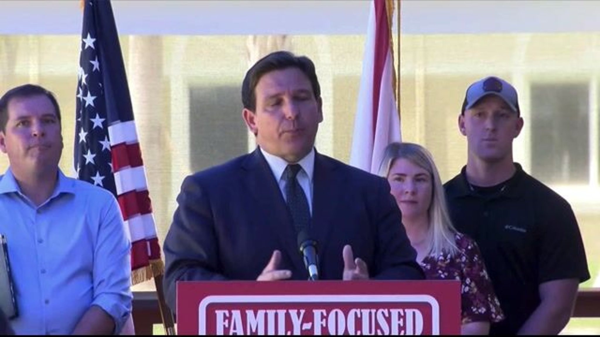 Gov. DeSantis (R-FL) asked why the state paid to transport migrants from Texas: "It’s just coming in onesie-twosies."
