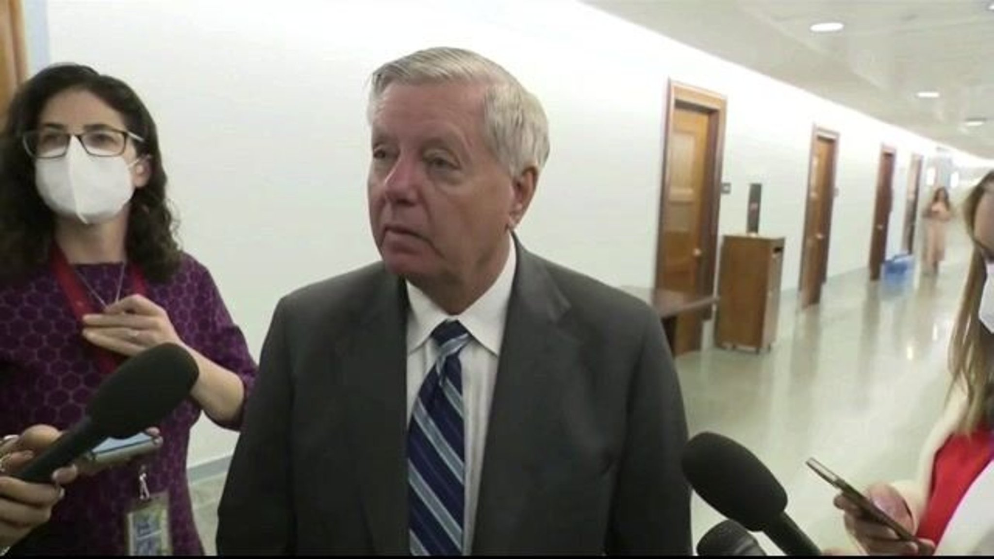 Sen. Graham (R-SC) defends SCOTUS justices lying about intention to overturn Roe v. Wade during confirmation hearings.
