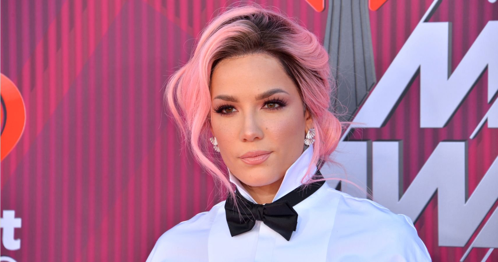 This Is Halsey's Net Worth As Of 2022 | TheRichest.com