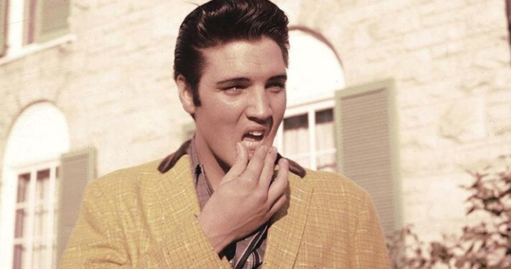 The King's Crown: Elvis Presley's Gold Dental Crown Is Up For Auction