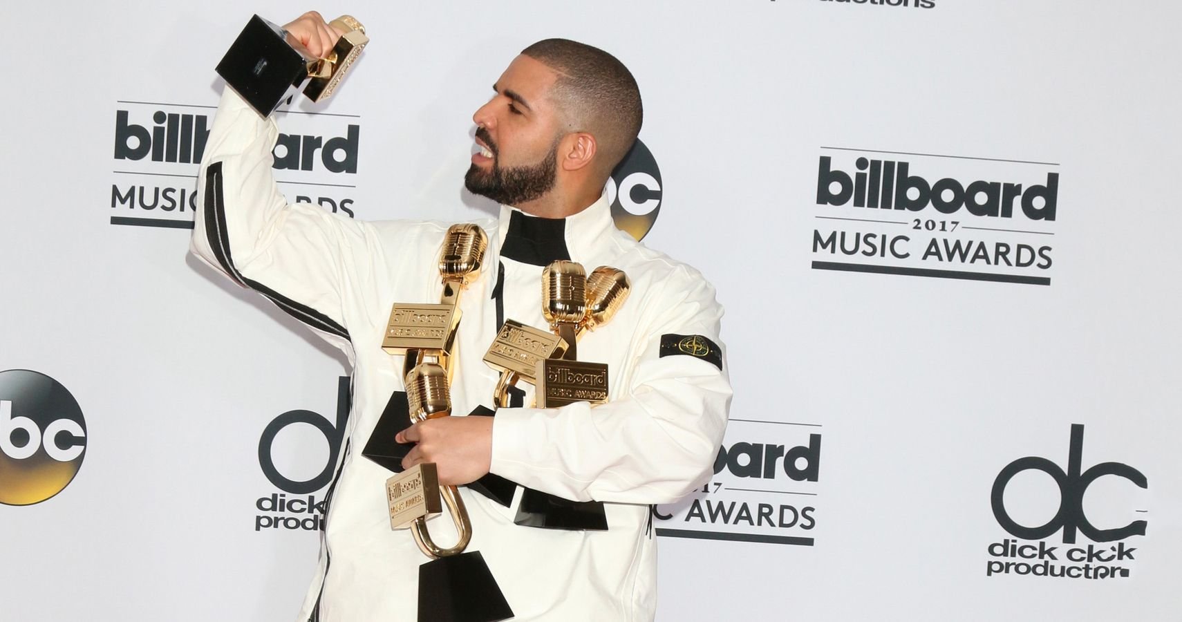 Drake's 8 Most Impressive Guinness World Records