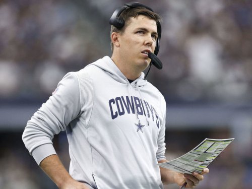 Cowboys part ways with OC Moore, McCarthy to reportedly call plays