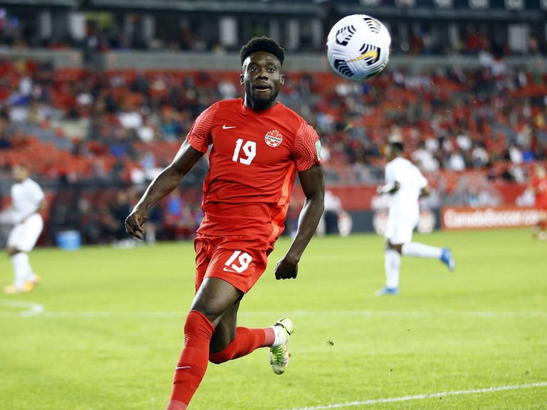 Davies shines as Canada crushes Panama in World Cup qualifying