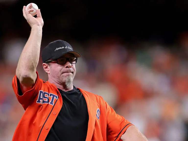 Céspedes Family BBQ on X: Hard to focus on the baseball game with Jeff  Bagwell's goatee in the way  / X