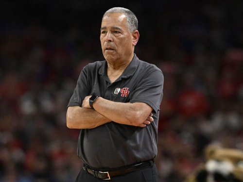 Houston gives Sampson new 4-year contract