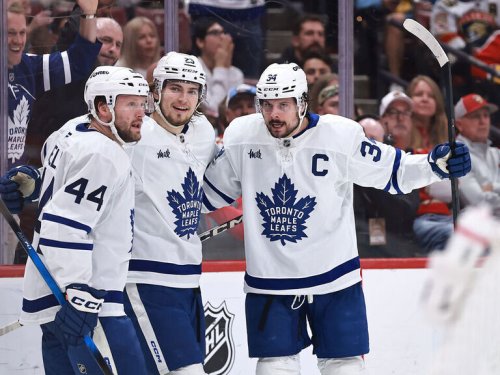 Matthews scores winner as Maple Leafs force Game 7 with Panthers