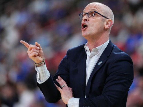 Hurley appears to blame refs for loss in profane postgame video