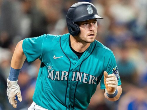 Braves acquire Kelenic, Gonzales in 5-player trade with Mariners