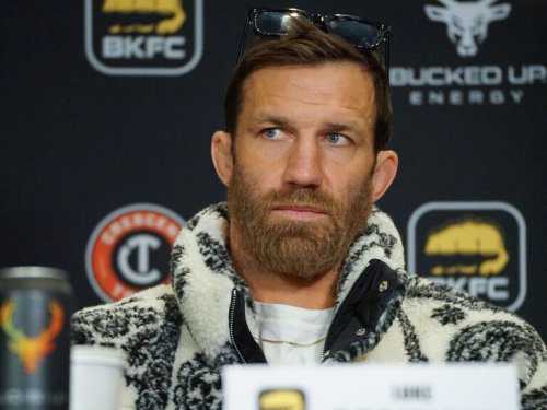 Ex-UFC champ Rockhold signs with Karate Combat