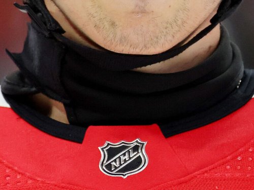 IIHF mandates neck protection for World Junior Championship