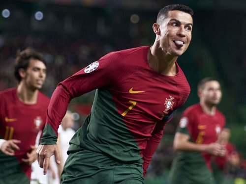 Ronaldo breaks record for most appearances in men's international soccer