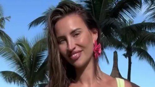 Ferne McCann twirls around in bikini -admits she has 'sagging boobs & cellulite'