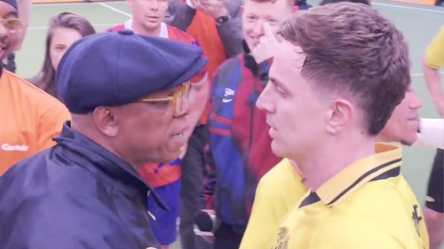 'Don't speak to me like that' - Ian Wright, 61, angrily confronts ex-Man Utd ace