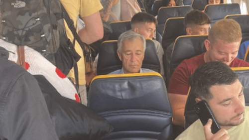 Hibs owner Ron Gordon spotted on flight full of Hearts supporters