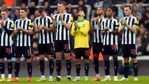 Newcastle stars to give Man Utd a guard of honour for Carabao Cup win
