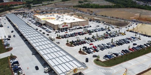 BUC-EE'S - cover