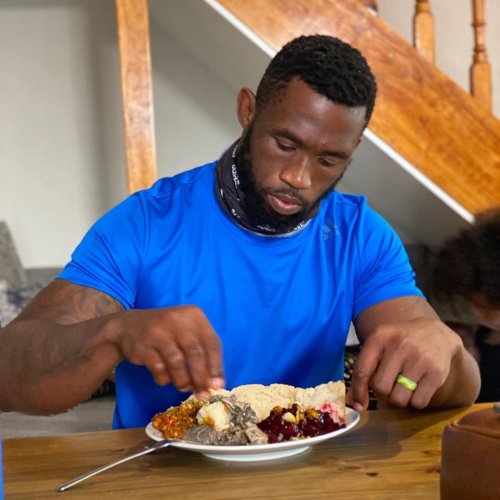 Siya Kolisi changes relationship status on bio