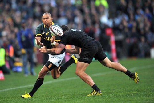 Springbok wing dies at age 37