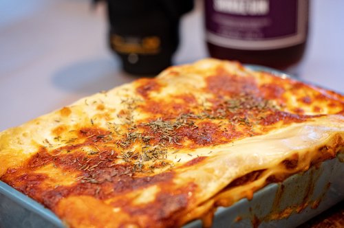 Italian layered lasagna: Layers of classic Italian pasta goodness