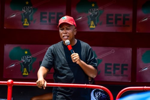 ‘No one is safe’: Top EFF official HIJACKED outside his mother’s home