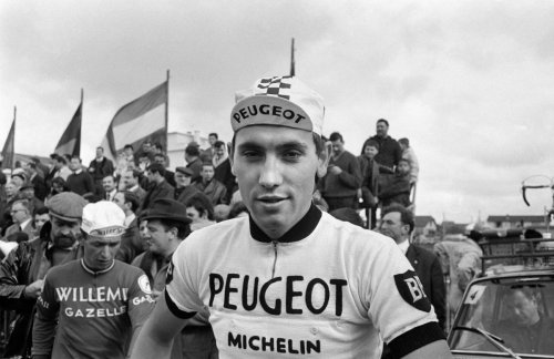 Eddy Merckx has a METRE of intestine removed in emergency operation