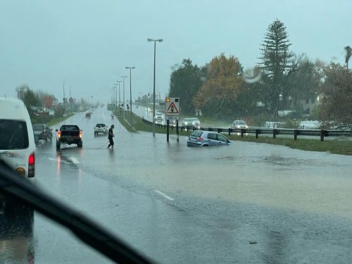 WEATHER: Heavy rain and strong winds to hit parts of SA TODAY
