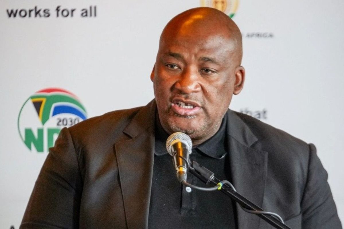 Gayton McKenzie does another runner from parliament – DA