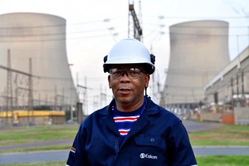 Minister of Electricity: “Eskom workers will resolve load shedding”
