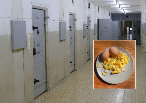 Pap and boiled egg: Prisoners complain about new meal plan