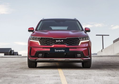 Flagship SUVs from Kia shine in 2023 South African Car of the Year ...