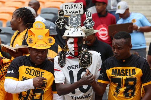 Kaizer Chiefs and Orlando Pirates fight for Burkinabe striker - Report