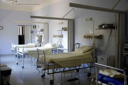 Zimbabwean teen’s fight for life lands in SA court