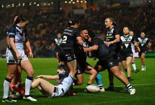 Rugby League World Cup New Zealand Beat England To Reach Womens Final