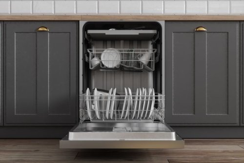 Avoid These Dishwasher Mistakes If You Want It to Last Longer, Cleaning Pros Warn